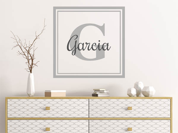 Wandtattoo Garcia als eckiges Monogramm