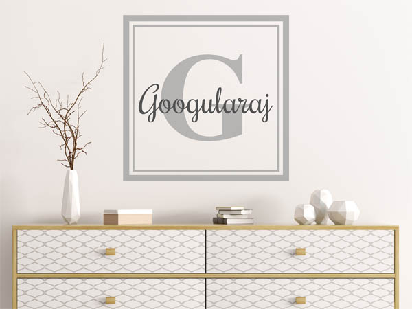 Wandtattoo Googularaj als eckiges Monogramm