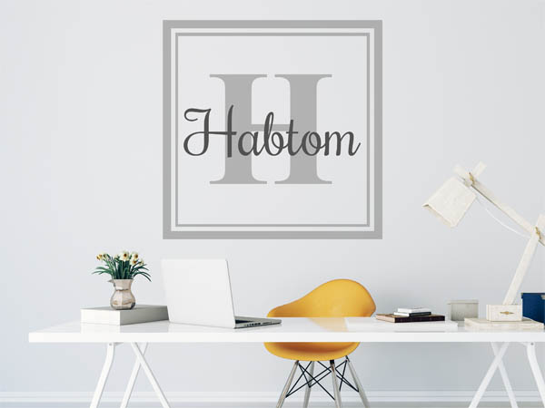 Wandtattoo Habtom als eckiges Monogramm