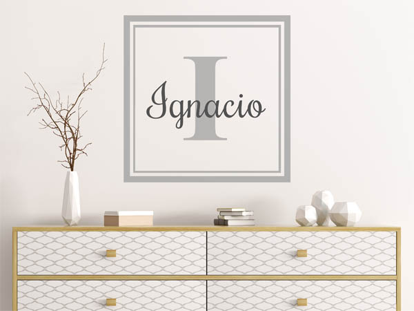Wandtattoo Ignacio als eckiges Monogramm