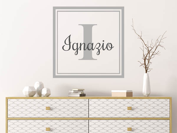 Wandtattoo Ignazio als eckiges Monogramm
