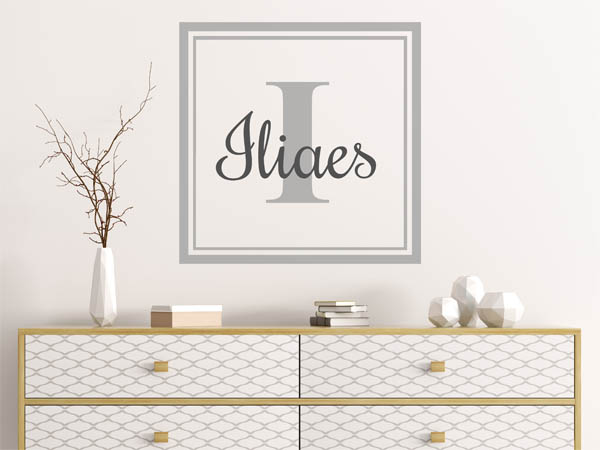 Wandtattoo Iliaes als eckiges Monogramm