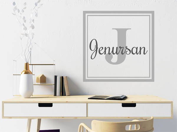 Wandtattoo Jenursan als eckiges Monogramm