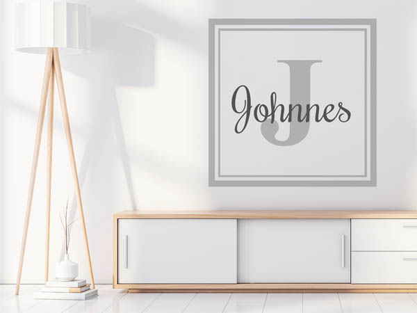 Wandtattoo Johnnes als eckiges Monogramm