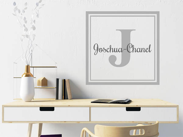 Wandtattoo Joschua-Chanel als eckiges Monogramm