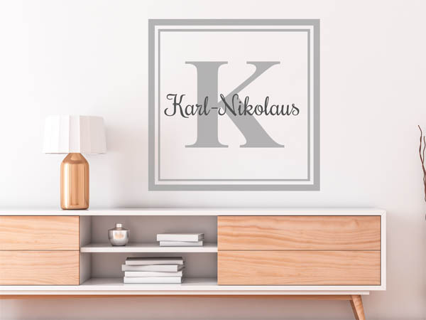 Wandtattoo Karl-Nikolaus als eckiges Monogramm