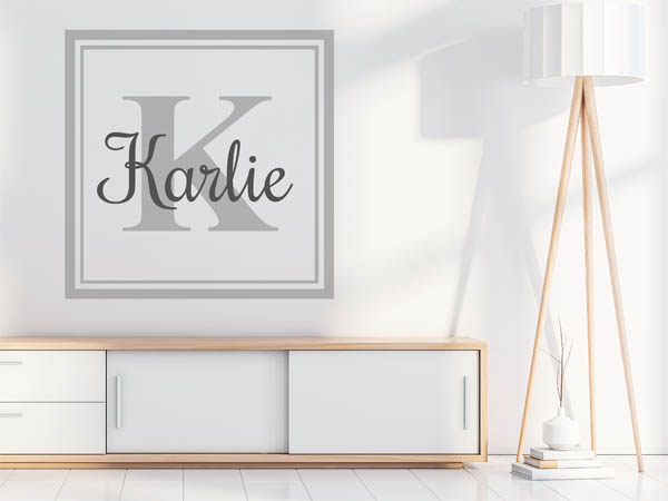 Wandtattoo Karlie als eckiges Monogramm