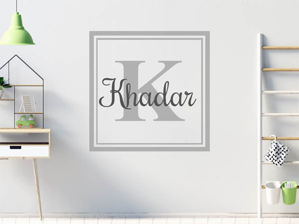 Wandtattoo Khadar als eckiges Monogramm