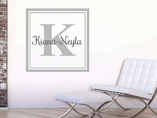 Wandtattoo Kiana-Neyla als eckiges Monogramm