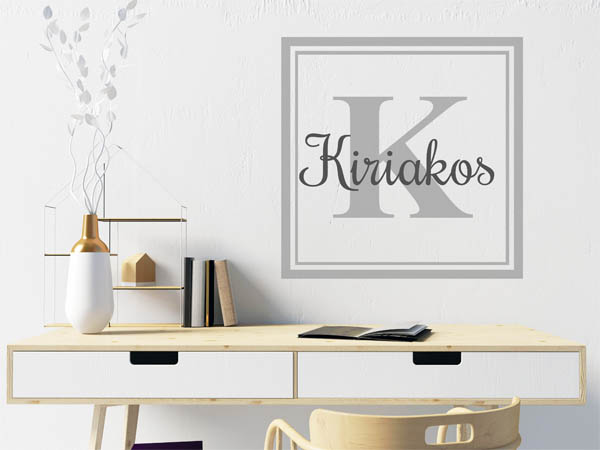 Wandtattoo Kiriakos als eckiges Monogramm