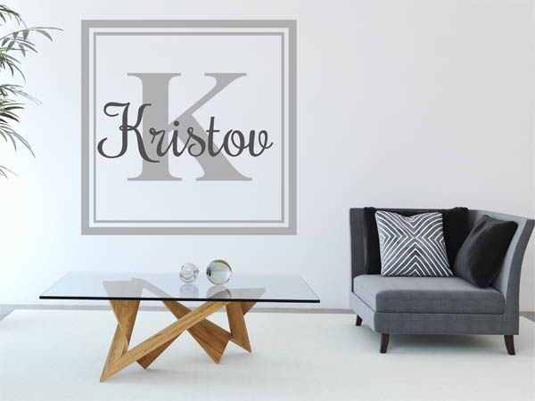 Wandtattoo Kristov als eckiges Monogramm