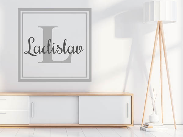 Wandtattoo Ladislav als eckiges Monogramm