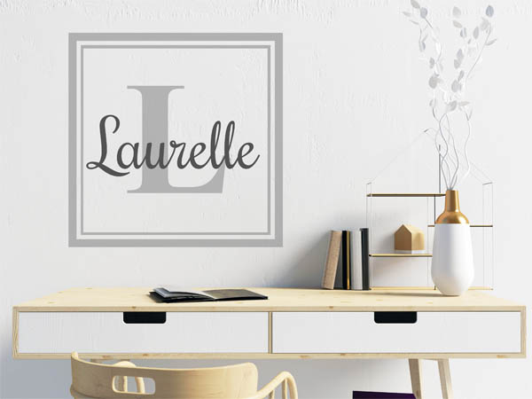 Wandtattoo Laurelle als eckiges Monogramm