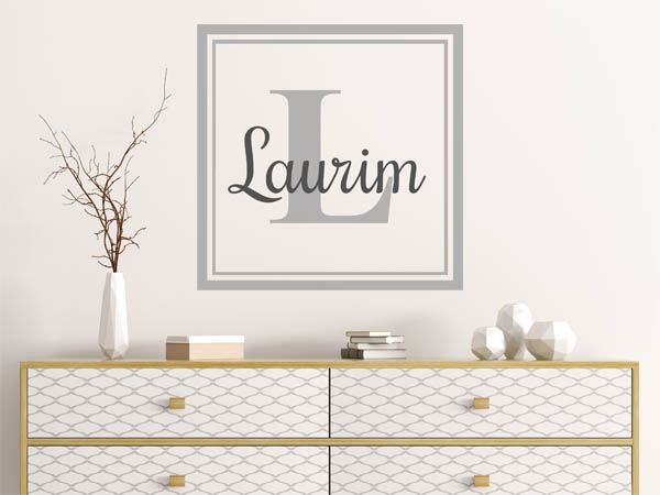 Wandtattoo Laurim als eckiges Monogramm