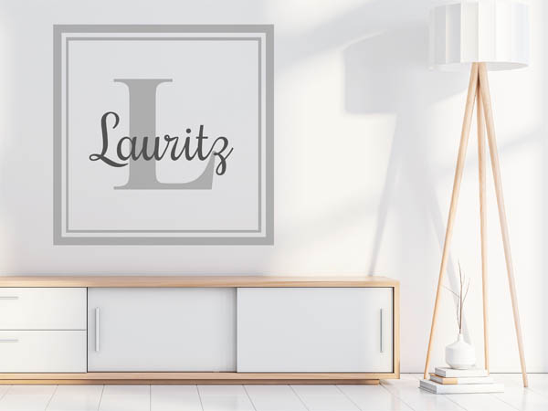 Wandtattoo Lauritz als eckiges Monogramm