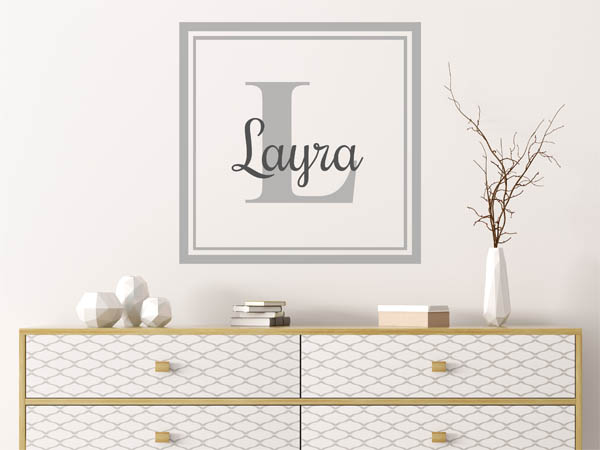 Wandtattoo Layra als eckiges Monogramm