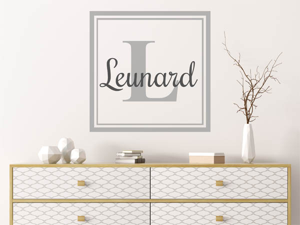 Wandtattoo Leunard als eckiges Monogramm