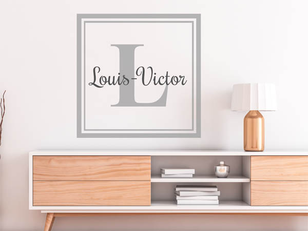 Wandtattoo Louis-Victor als eckiges Monogramm