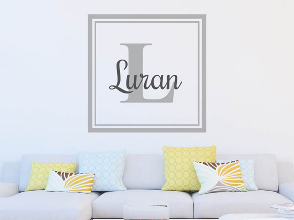 Wandtattoo Luran als eckiges Monogramm