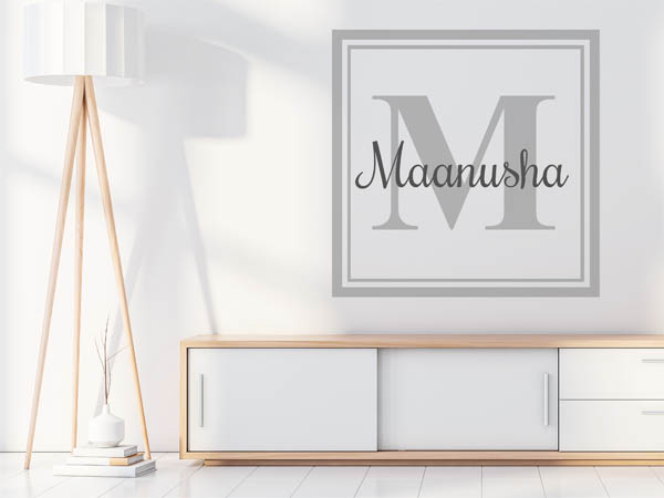 Wandtattoo Maanusha als eckiges Monogramm