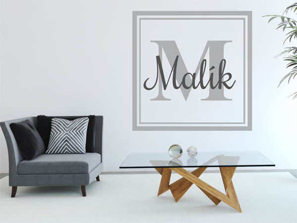 Wandtattoo Malík als eckiges Monogramm