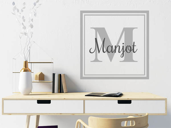 Wandtattoo Manjot als eckiges Monogramm