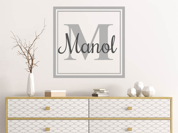 Wandtattoo Manol als eckiges Monogramm