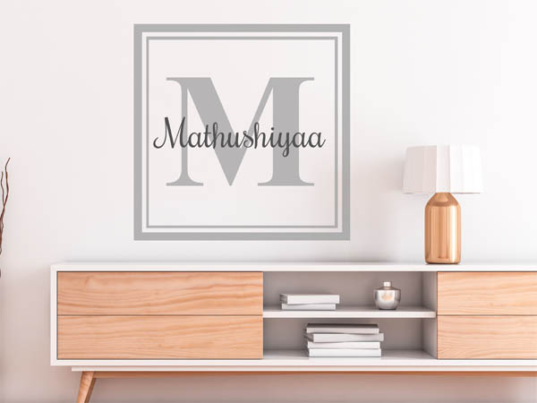 Wandtattoo Mathushiyaa als eckiges Monogramm