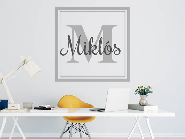 Wandtattoo Miklós als eckiges Monogramm
