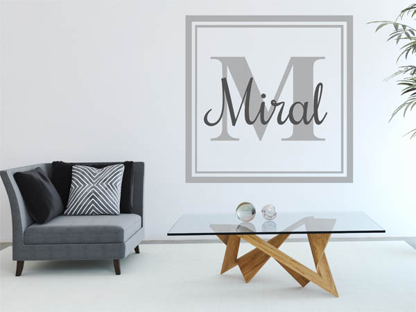 Wandtattoo Miral als eckiges Monogramm