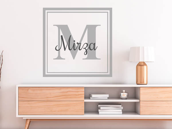 Wandtattoo Mirza als eckiges Monogramm