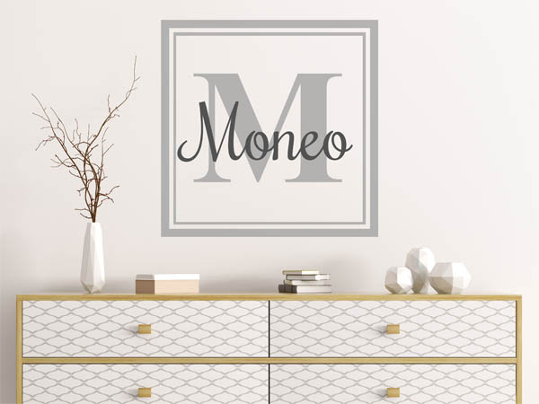 Wandtattoo Moneo als eckiges Monogramm