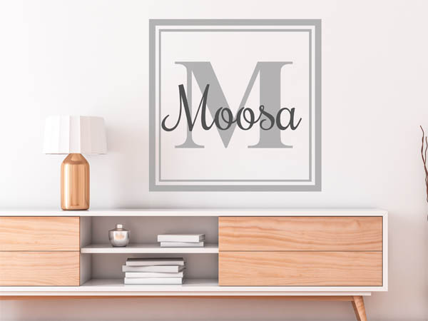 Wandtattoo Moosa als eckiges Monogramm