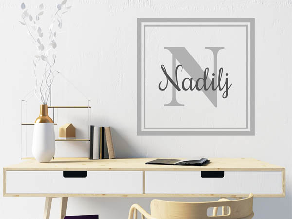 Wandtattoo Nadilj als eckiges Monogramm