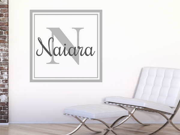 Wandtattoo Naiara als eckiges Monogramm