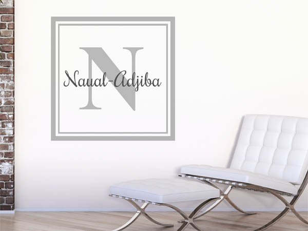Wandtattoo Naual-Adjiba als eckiges Monogramm