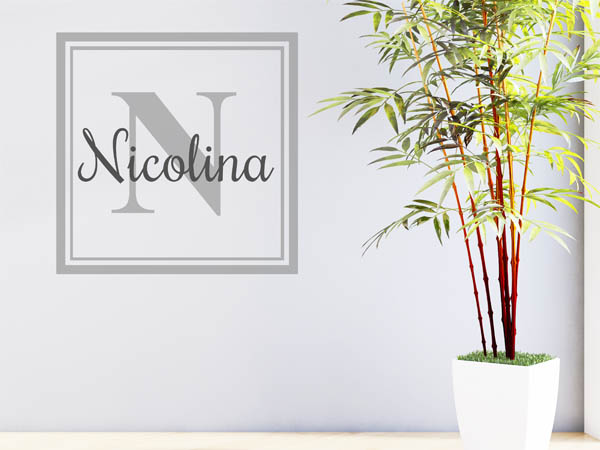 Wandtattoo Nicolina als eckiges Monogramm