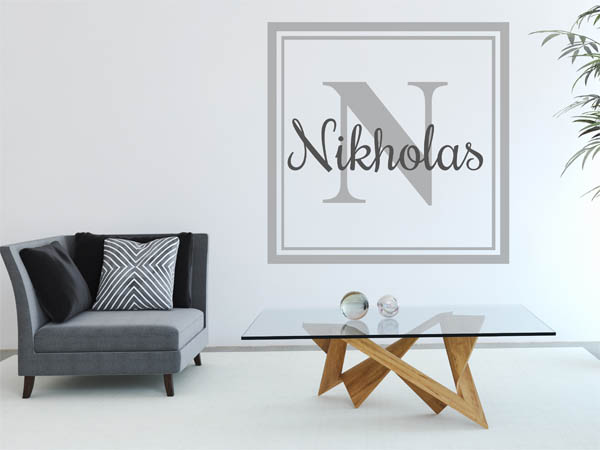 Wandtattoo Nikholas als eckiges Monogramm