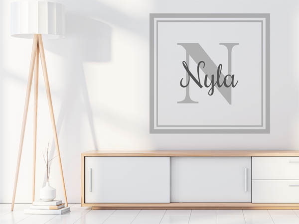Wandtattoo Nyla als eckiges Monogramm