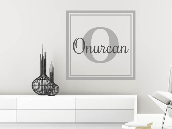 Wandtattoo Onurcan als eckiges Monogramm