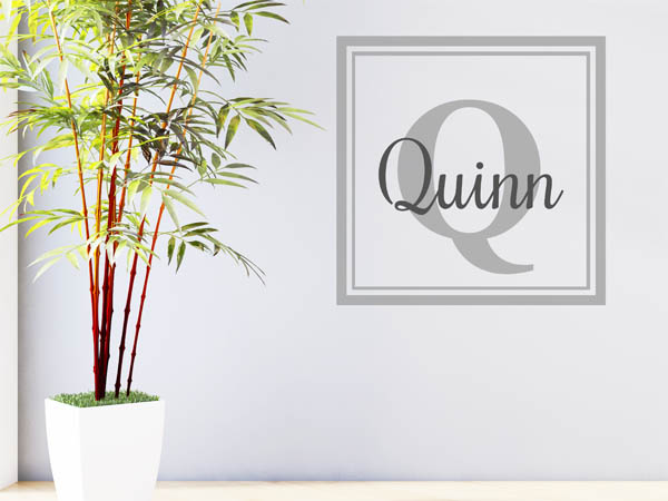Wandtattoo Quinn als eckiges Monogramm