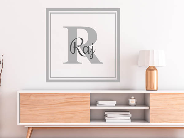 Wandtattoo Raj als eckiges Monogramm