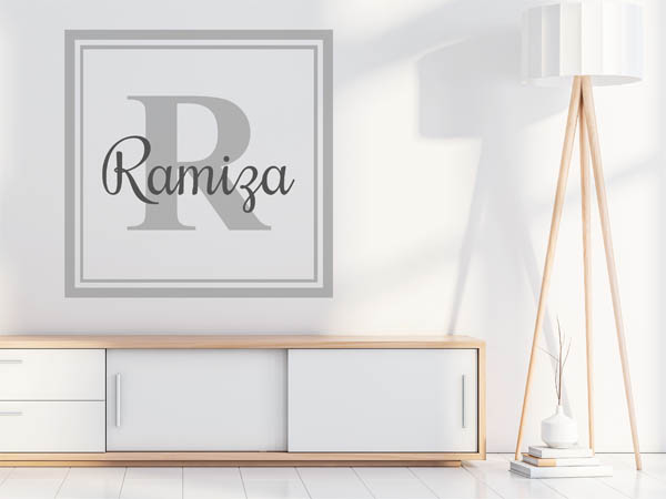 Wandtattoo Ramiza als eckiges Monogramm