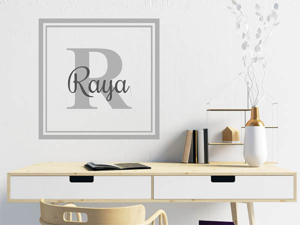 Wandtattoo Raya als eckiges Monogramm