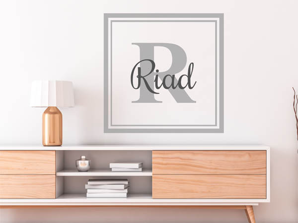 Wandtattoo Riad als eckiges Monogramm