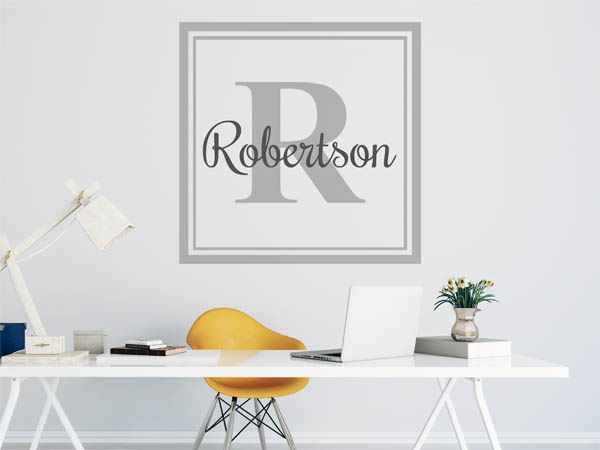 Wandtattoo Robertson als eckiges Monogramm