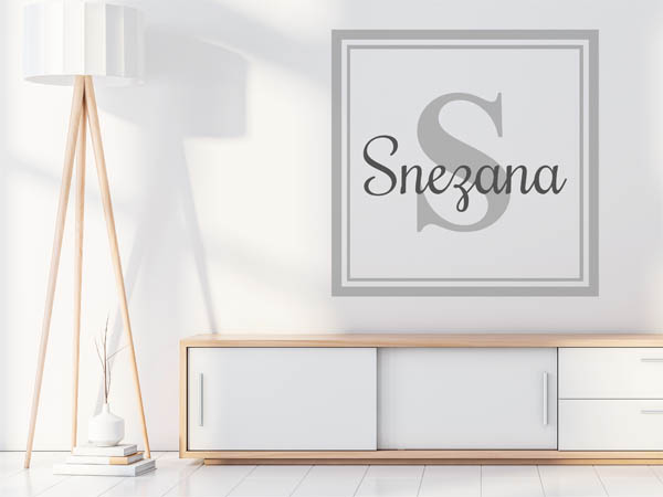Wandtattoo Snezana als eckiges Monogramm