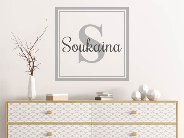 Wandtattoo Soukaina als eckiges Monogramm