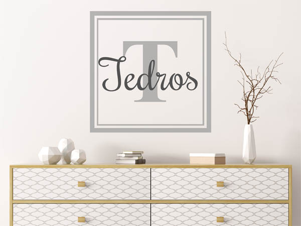 Wandtattoo Tedros als eckiges Monogramm