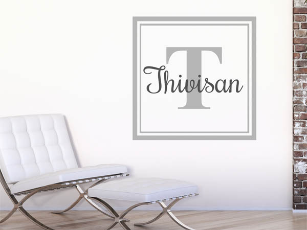 Wandtattoo Thivisan als eckiges Monogramm